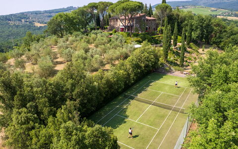 Villa Le Corti: Træ, Vegetationen, Fugleperspektiv, Landskab, Land Lot, Luftfotografering, Estate, Have, Landscaping, Plantation