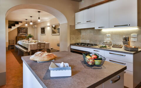 Case Sant'anna 14: Countertop, Ejendom, Værelse, Køkken, Møbel, Indretning, Cabinetry, Bygning, Hjem, Hus