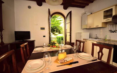 Feriebolig:&nbsp;Appartamento Fiordaliso In Siena, Pool Use, Ac
