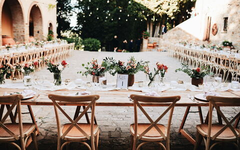 Quercia Al Poggio - Weddings And Events: Dekoration, Bord, Møbel, Plante, Dug, Stol, Arkitektur, Indretning, Gul, Funktion Hall