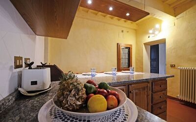 villa-montalcinello-chiusdino-villa-kitchen