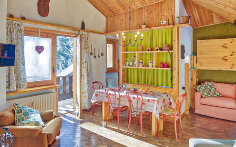 The Twins Apartment - Champoluc: Værelse, Ejendom, Møbel, Hus, Bygning, Indretning, Ejendom, Sommerhus, Hjem, Bjælkehytte