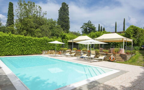 Florence 740