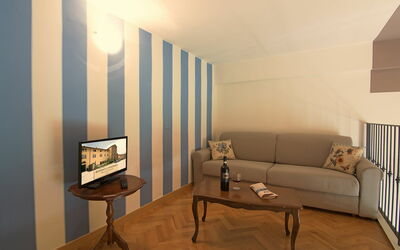 Appartamento 13 Moscato: Værelse, Indretning, Møbel, Ejendom, Væg, Etage, Stue, Hus, Bygning, Arkitektur