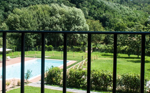 Casale 180: Jern, Hegn, Træ, Metal, Arkitektur, Home Fencing, Græs, Plante, Land Lot, Have