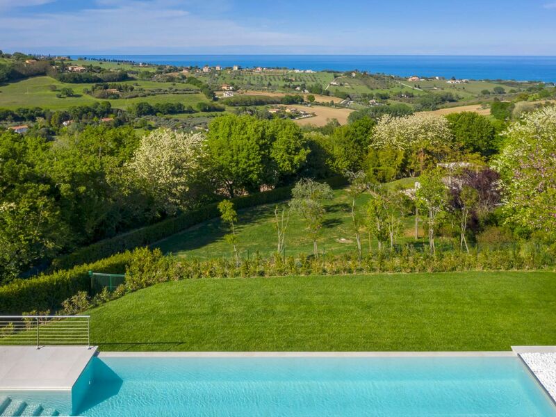 Villa Civitanova