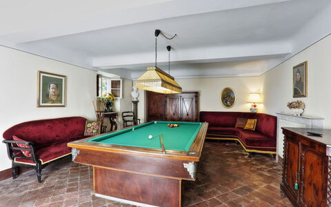 Villa Clara 20: Billardstue, Billardbord, Pool, Værelse, Møbel, Opholdsrum, Ejendom, Engelsk Billard, Spil, Snooker
