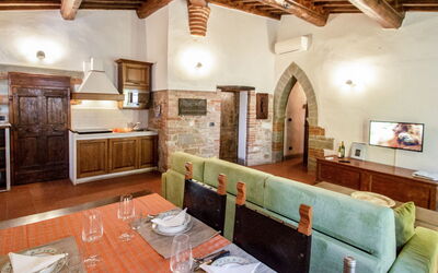 Feriebolig:&nbsp;Casale Rosennano 800.2
