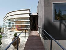 Villa Night And Day