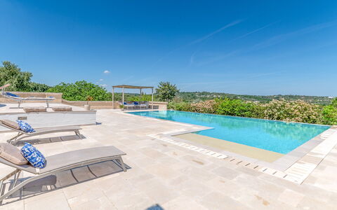 Villa Amelia Ostuni: Svømmepøl, Flise, Skygge, Flise, Design, Landscaping, Water Feature, Udvej
