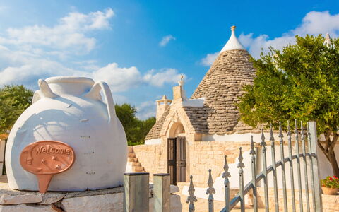 Trullo Del Mandarino: Himmel, Historisk Sted, Turisme, Hus, Arkitektur, Ferie, Bygning