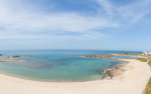 Villa Mezzaluna: Krop Af Vand, Strand, Hav, Kyst, Kyst, Coastal Og Oceaniske Landskabsformer, Himmel, Ocean, Sand, Ferie