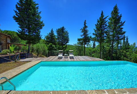 Casa Fioraie: Svømmepøl, Ejendom, Naturlige Landskab, Fritid, Ejendom, Estate, Hus, Græs, Ferie, Træ