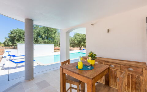 Villa Stella Cadente: Ejendom, Møbel, Bord, Azure, Træ, Indretning, Gulvbelægning, Stol, Etage, Plante