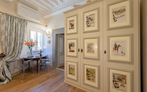 Casa Annateresa: Billedramme, Ejendom, Træ, Gardin, Indretning, Vindue, Hal, Etage, Gulvbelægning, Maling