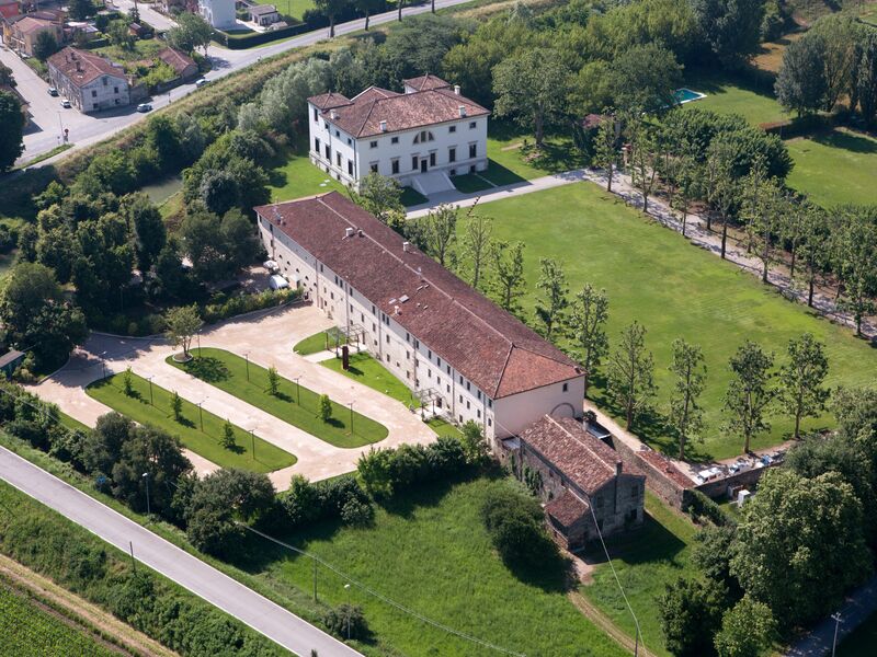 Villino In La Barchessa Di Villa Pisani