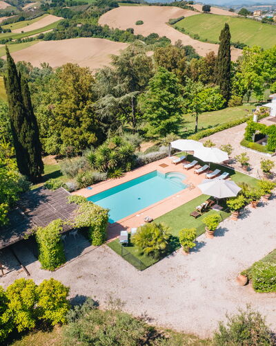 Villa La Picena: Estate, Svømmepøl, Have, Hacienda, Villa, Mansion, Udvej, Landscaping, Gårdsplads, Stuehus