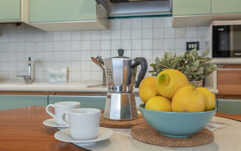 Fano Lighthouse: Mad, Bordservice, Tallerkner, Drinkware, Countertop, Kop, Kaffekop, Serveware, Køkken Apparat, Indretning