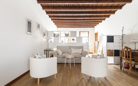 Feriebolig:&nbsp;Uriel Suite Apartment