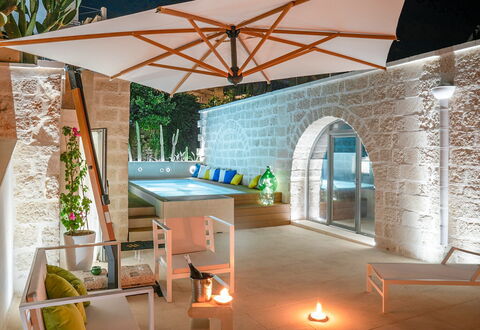 B&b Vico Bianco: Ejendom, Bord, Indretning, Træ, Arkitektur, Gulvbelægning, Stue, Skygge, Etage, Ejendom