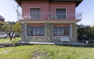 Eva - Diano Castello, Ligurien, Italien