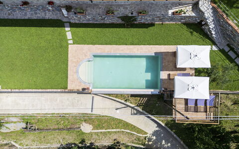 Casa Aurora - Recco, Liguria: Plante, Bygning, Land Lot, Urban Design, Græs, Tag, Boligområde, Landskab, Facade, Milepæl