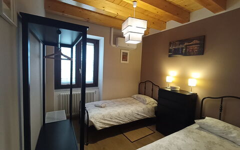 Casa Santa Venera: Møbel, Ejendom, Bygning, Komfort, Træ, Bed Frame, Belysning, Indretning, Seng, Etage
