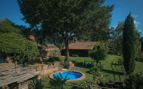 Casale Delle Papere, Pool, Romantic Holiday In Nep: Plante, Vand, Plantesamfund, Himmel, Svømmepøl, Træ, Naturlige Landskab, Vegetationen, Land Lot, Græs
