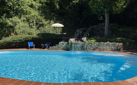 Molin Barletta, Private Pool, Nature - Marliana, T: Blå, Svømmepøl, Vand, Kompositmateriale, Udvej, Fritid, Water Feature, Skygge, Udendørs Møbler, Eco Hotel