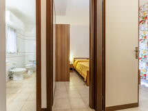 Feriebolig:&nbsp;Giannella Beach Residence Apartment Bilo 3