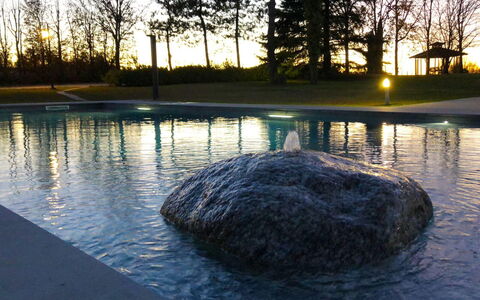Casa del Marchese, Pool, Wifi, Castell' Arquato: Vand, Himmel, Vandressourcer, Træ, Plante, Naturlige Landskab, Afdeling, Sø, Bank, Biome