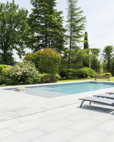 Casa del Marchese, Pool, Wifi, Castell' Arquato: Plante, Himmel, Svømmepøl, Vand, Træ, Udendørs Møbler, Skygge, Rektangel, Græs, Couch