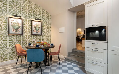 Pazzi Penthouse Luxury Apartment in Florence by Pa: Møbel, Ejendom, Billedramme, Cabinetry, Stol, Bord, Træ, Indretning, Gulvbelægning, Etage