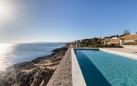 Villa Demar: Vand, Himmel, Vandressourcer, Lys, Azure, Coastal Og Oceaniske Landskabsformer, Landskab, Bygning, Svømmepøl, Fritid