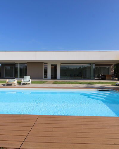Stima Home, Padova, Pool, Ac: Svømmepøl, Kompositmateriale, Udvej, Skygge, Eco Hotel, Landscaping, Estate, Design, Villa, Gård
