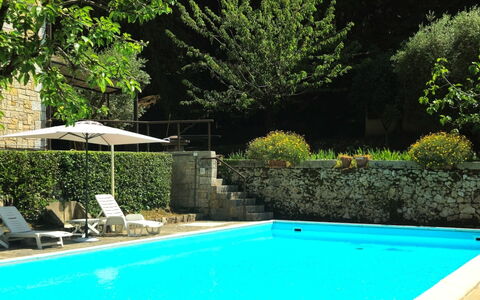 La Piccola Rocca: Svømmepøl, Udvej, Kompositmateriale, Udendørs Møbler, Fritid, Thermae, Skygge, Eco Hotel, Flise, Water Feature