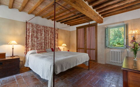 Casa Di Pietro In Vivo D'orcia, Pool: Væg, Soveværelse, Møbel, Seng, Indretning, Træ, Loft, Sengetøj, Sengetøj, Gulvbelægning