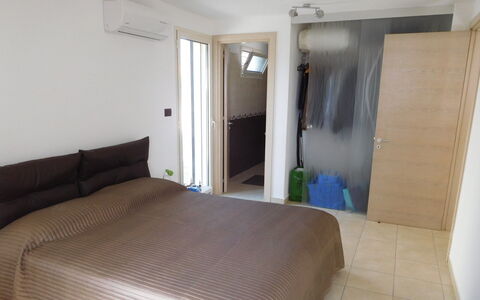 Loft San Giovanni in Gallipoli: Ejendom, Møbel, Komfort, Bygning, Træ, Skygge, Indretning, Etage, Gulvbelægning
