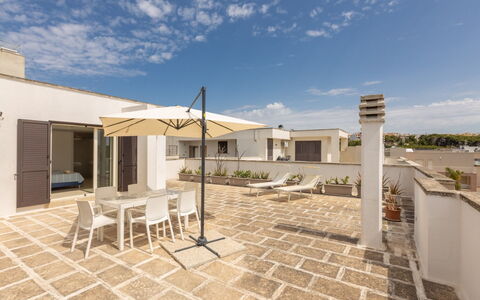 Loft San Giovanni in Gallipoli: Gulvbelægning, Etage, Flise, Design, Gårdsplads