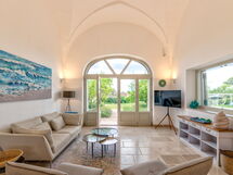Villa Monamu