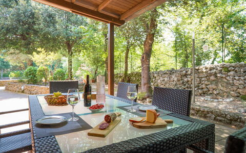Santa Colomba House, Siena, Nature And Pool: Bord, Møbel, Ejendom, Bordservice, Plante, Stol, Udendørs Bord, Bygning, Udendørs Møbler, Belysning