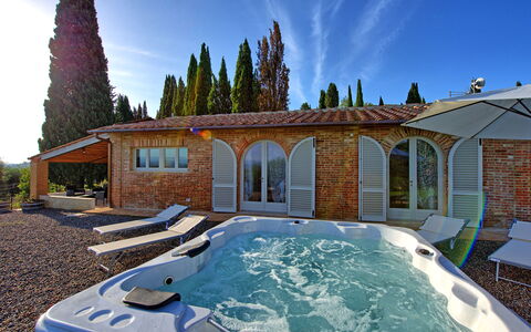 Casa Andrea: Himmel, Sky, Vindue, Ejendom, Bygning, Plante, Vand, Træ, Hus, Arkitektur
