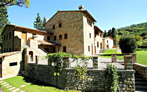 Residence Marino: Ejendom, Bygning, Hus, Estate, Arkitektur, Hjem, Ejendom, Villa, Træ, Landdistrikt