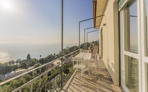 Breath-taking Portofino Promontory Seaview: Altan, Lejlighed, Hav, Ocean, Kyst, Hegn, Gelænder, Veranda, Eco Hotel, Udvej