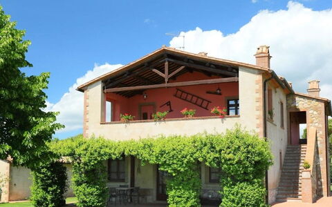 Podere dei Limoni: Busk, Hus, Hjem, Sommerhus, Dør, Have, Stuehus, Estate, Hacienda