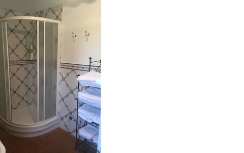 Vallocchie: Indretning, Etage, Glas, Værelse, Metal, Home Dør, Flise, Badeværelse, Sanitærarmatur, Vvs