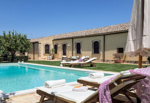 Villa del Sirio: Hacienda, Gårdsplads, Estate, Udvej, Svømmepøl, Hotel, Villa, Stueplante, Blomsterkrukke