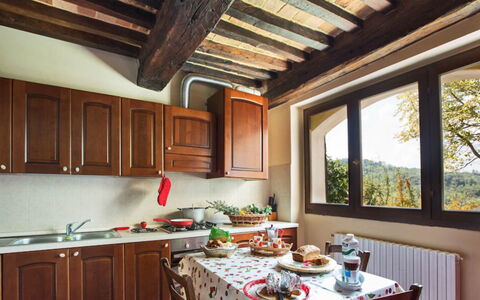 Cascina Arcangelo: Køkken, Indretning, Møbel, Countertop, Køkken Apparat, Værelse, Større Bandage, Køkken & Spisebord, Loft, Cabinetry
