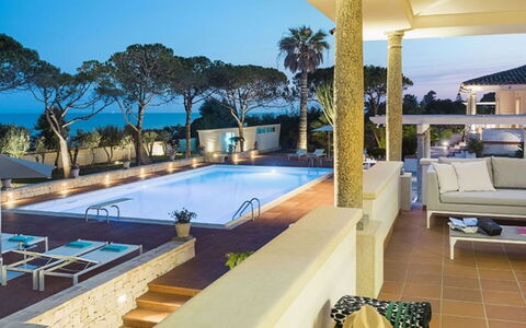 Villa delle Palme: Svømmepøl, Udvej, Eco Hotel, Hotel, Villa, Skygge, Ferieby, Udendørs Møbler, Hacienda