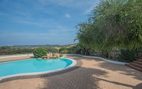 Porto Cervo Apartments Wifi And Ac: Svømmepøl, Udvej, Eco Hotel, Landscaping, Hacienda, Tropics, Villa, Ferieby, Hotel